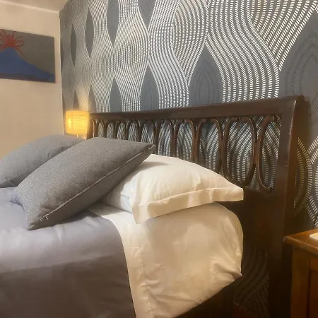 Magione Serra , Dimora Partenopea Apartamento Nápoles