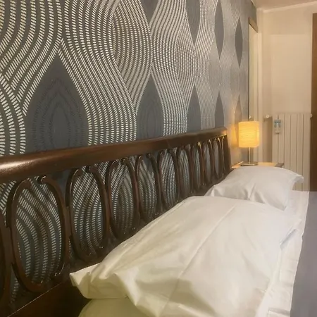 Magione Serra , Dimora Partenopea Apartamento *