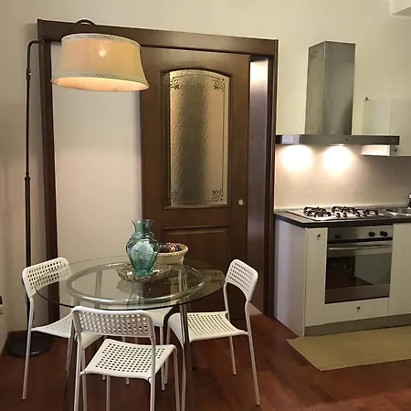 Magione Serra , Dimora Partenopea Apartamento *