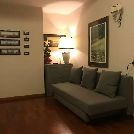 Magione Serra , Dimora Partenopea *