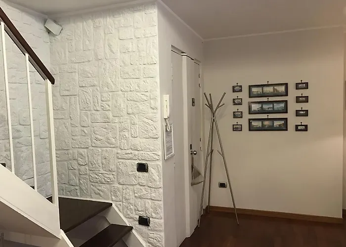 Magione Serra , Dimora Partenopea * Νάπολη